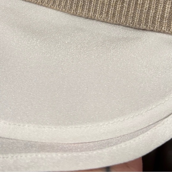 Calvin Klein beige lightweight layered sweater blouse size M - Picture 7 of 8